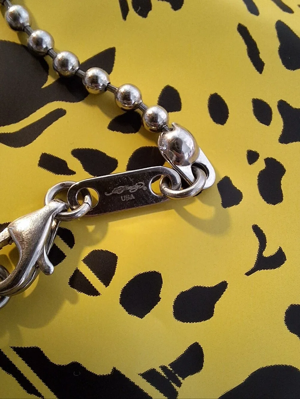 Ed Hardy chain drop